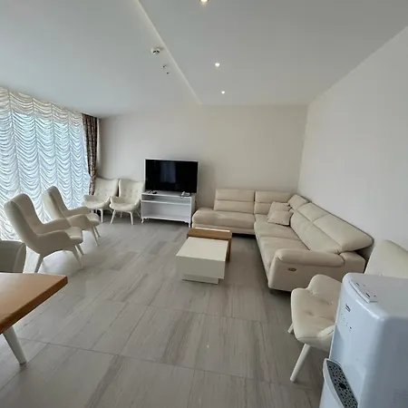 Graf Victor Apartment *