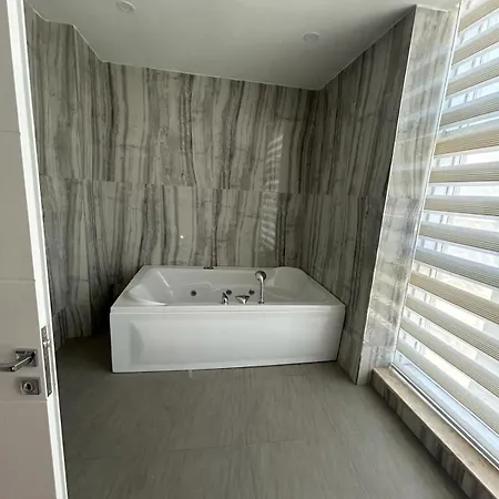 Graf Victor Apartment Alanya
