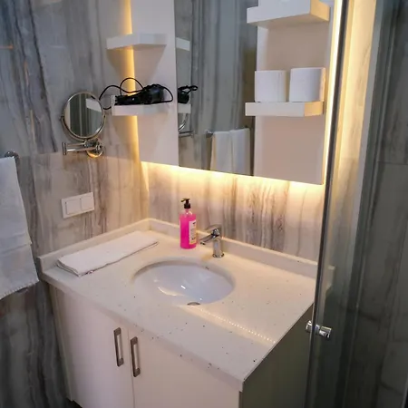 Graf Victor Apartment