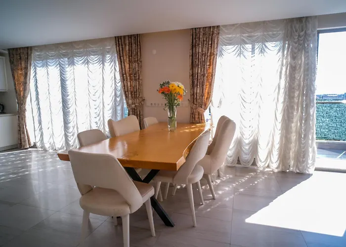 Graf Victor Apartment *