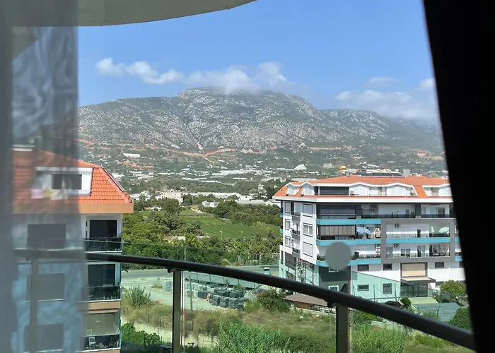 Graf Victor * Αλάνια